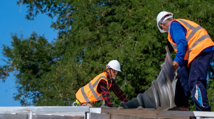 Professional new roof installation services in Middlebury, IN